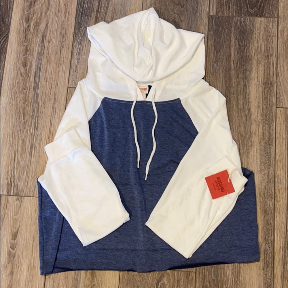 Cropped Hoodie